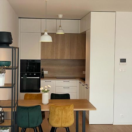 New Downtown Apartment Couple Minute From The Old Town Bratislava Exterior photo