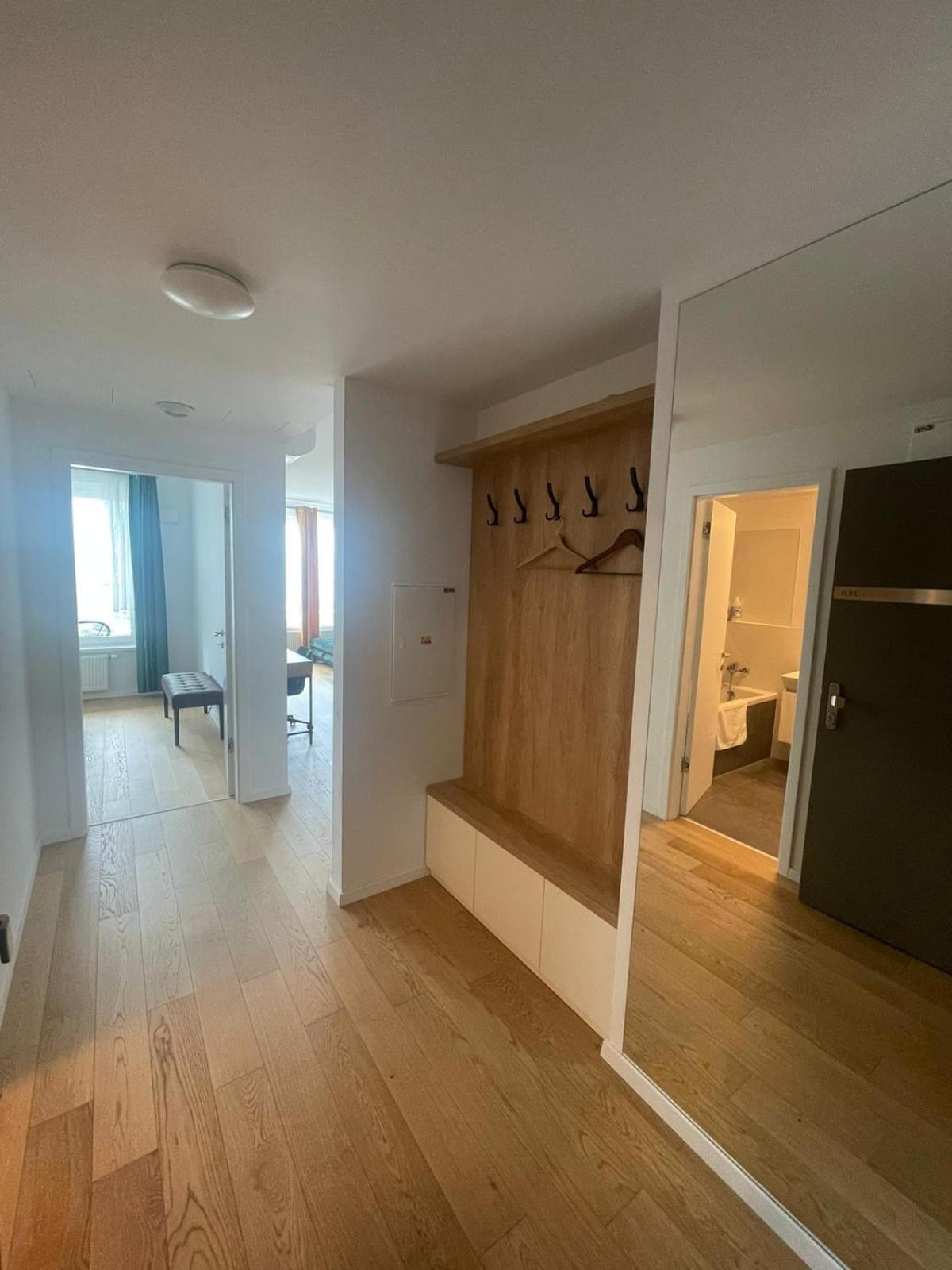 New Downtown Apartment Couple Minute From The Old Town Bratislava Exterior photo