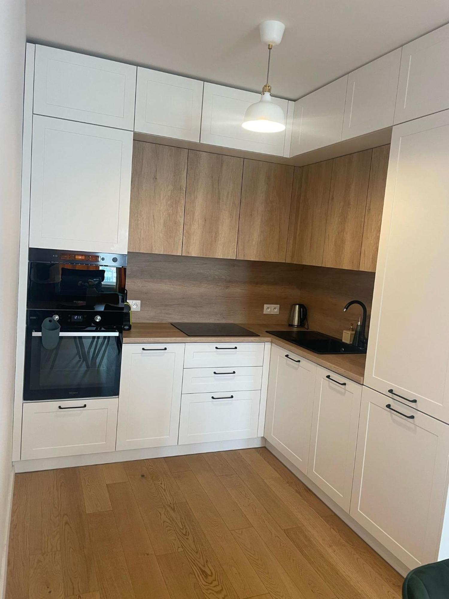 New Downtown Apartment Couple Minute From The Old Town Bratislava Exterior photo